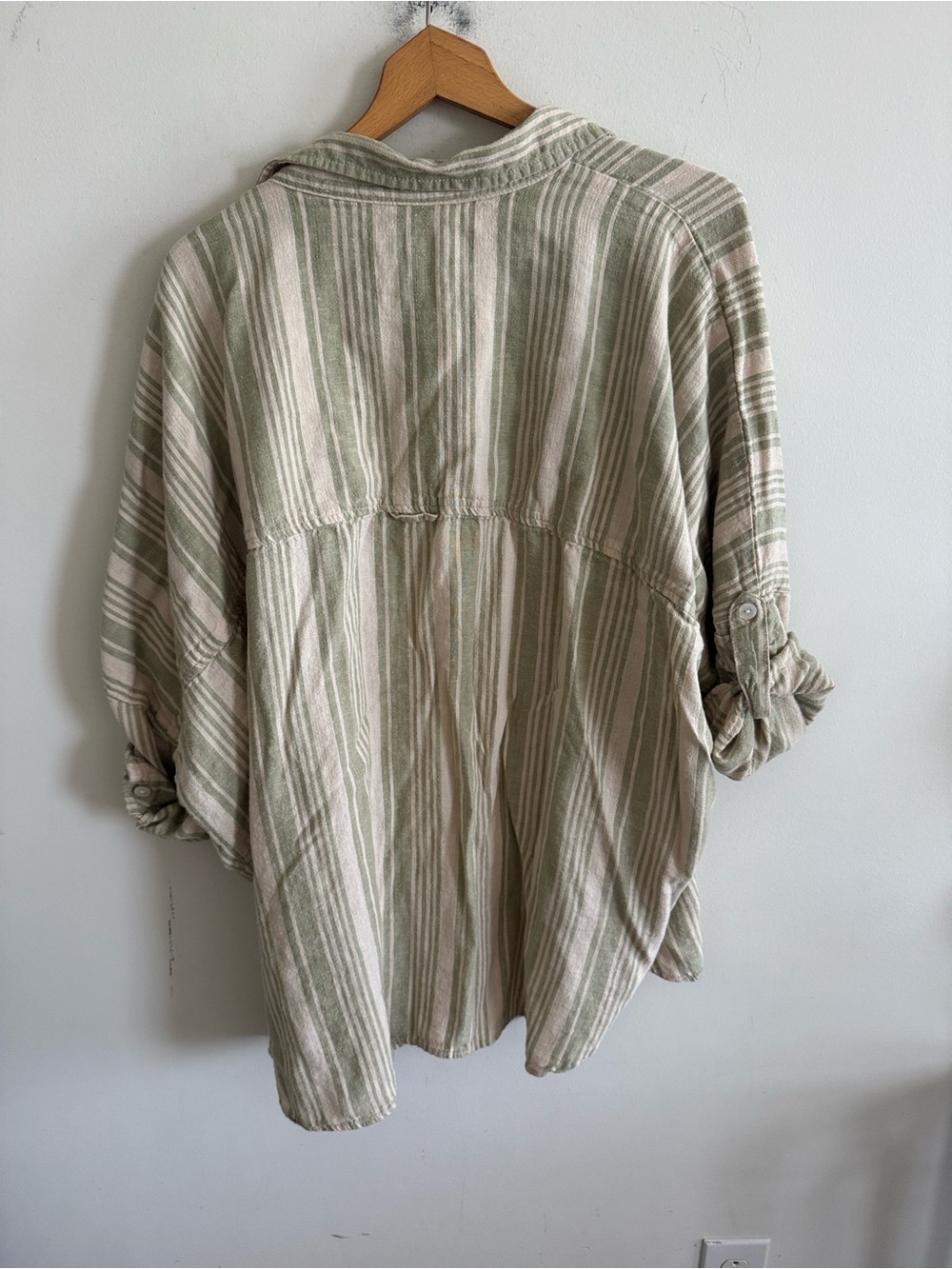 American eagle linen green beige stripe oversized tunic button down top size XL - Picture 3 of 5